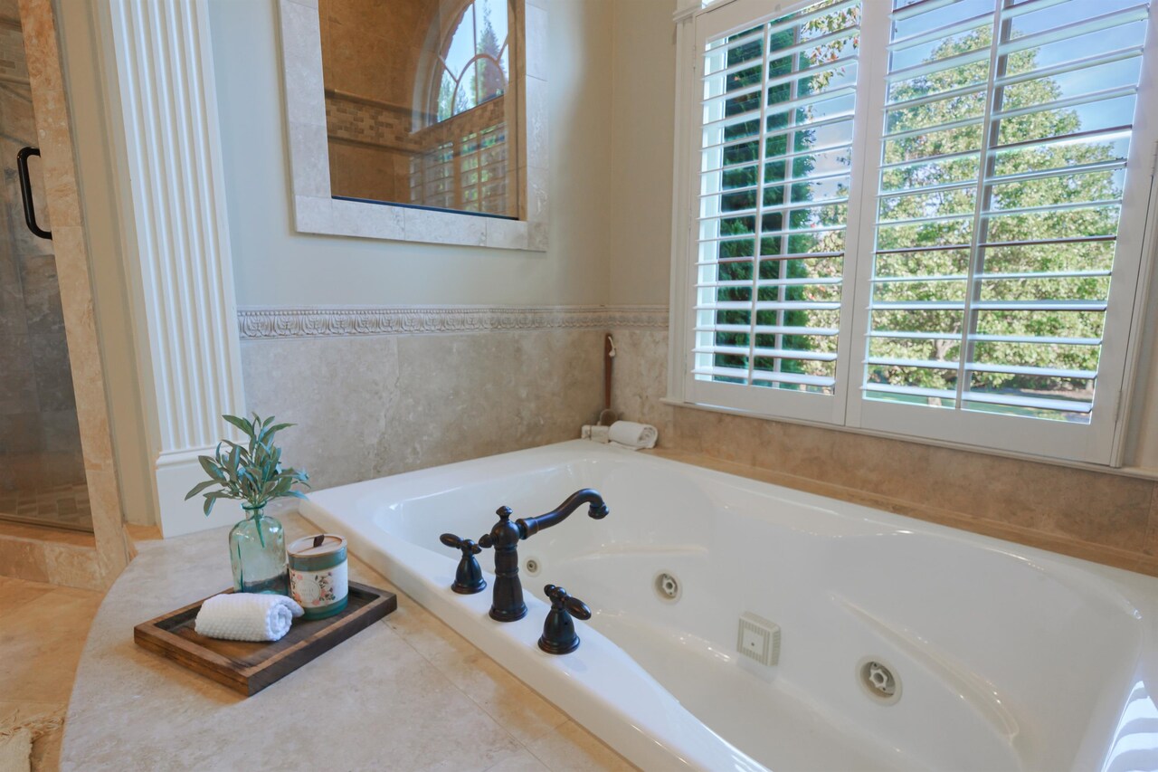 Sugarloaf Country Club - Residential