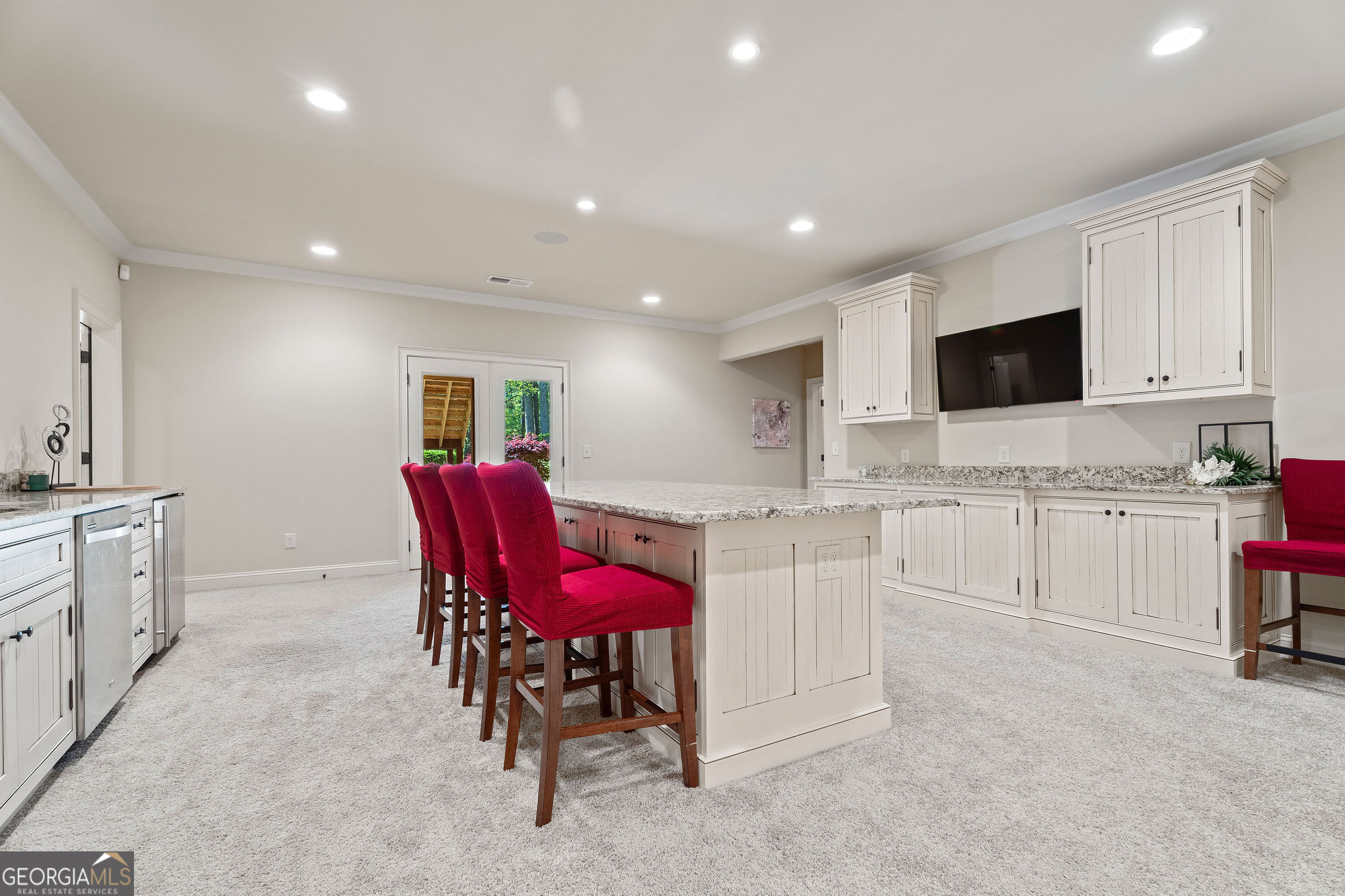931 Fairfield DR