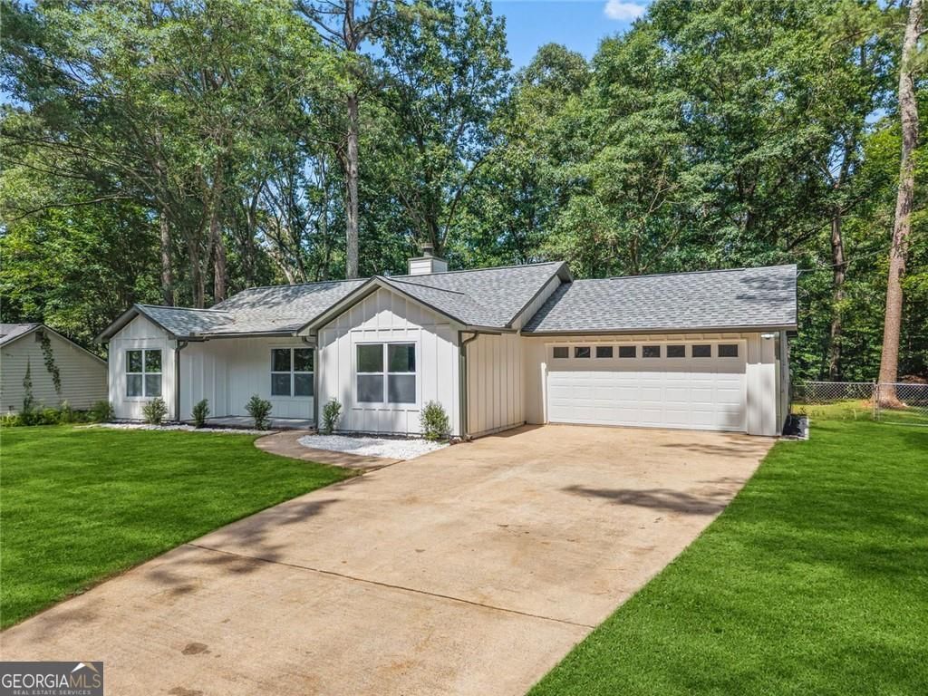 Photo of 491 Natasha Drive, Auburn, GA 30011 (MLS # 10791563)