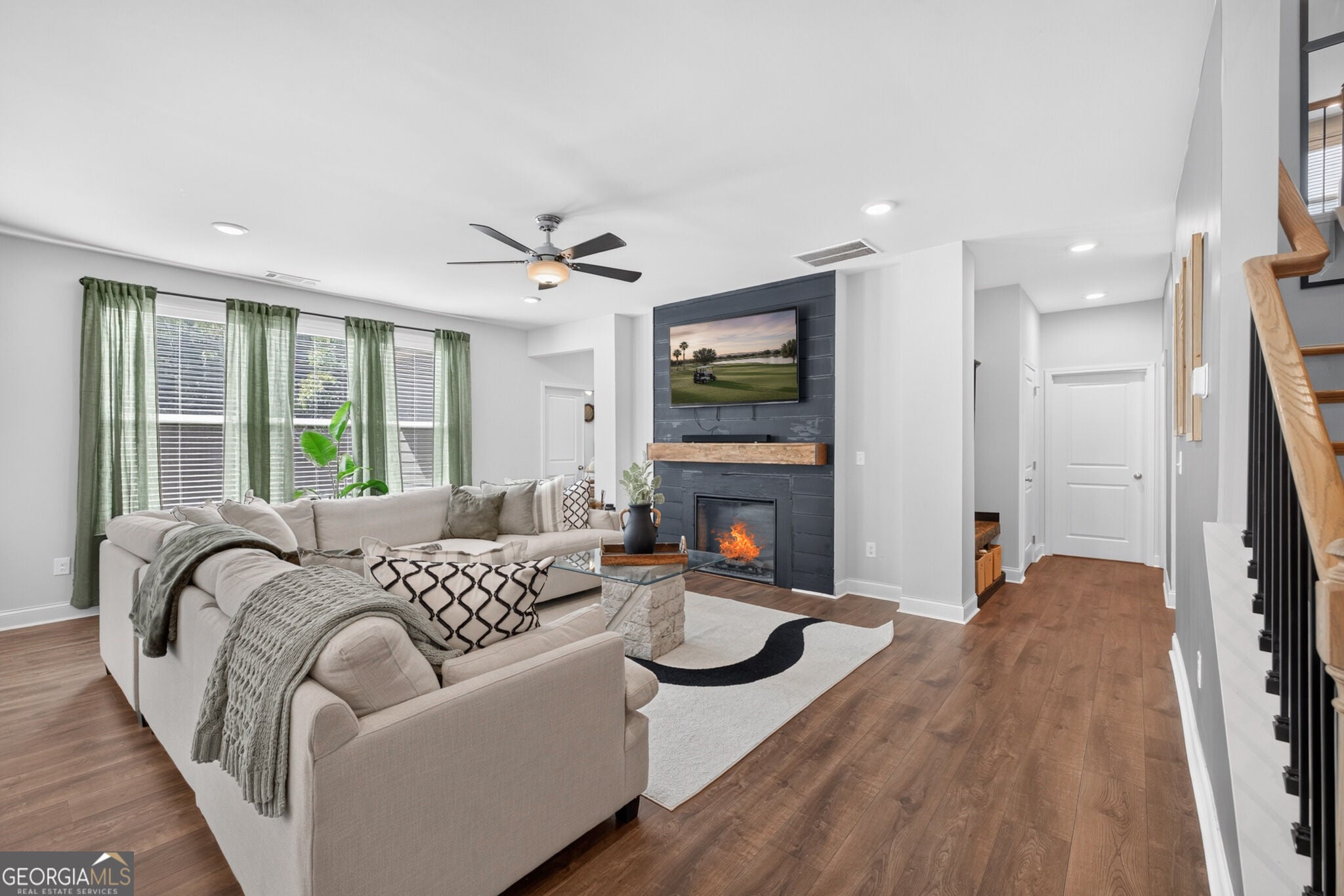 130 Peachwood LN