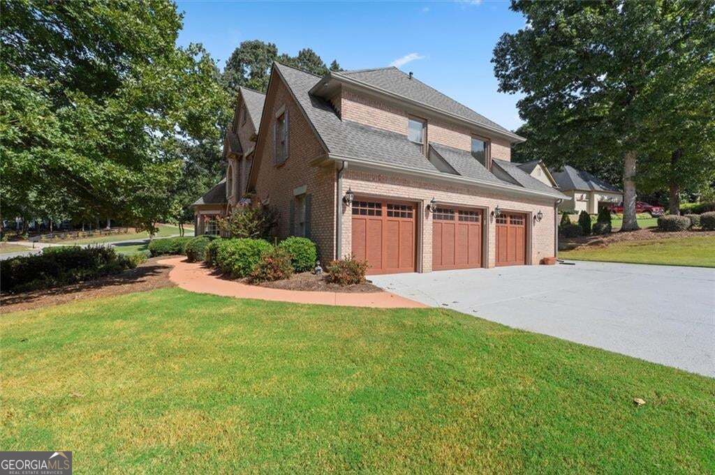 1720 Monarch CT