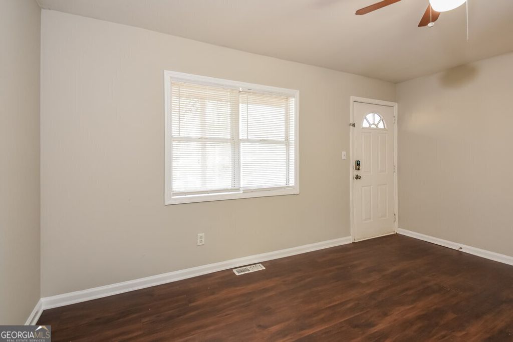 Photo of 5734 Amalfi Way, Douglasville, GA 30135 (MLS # 10729798)