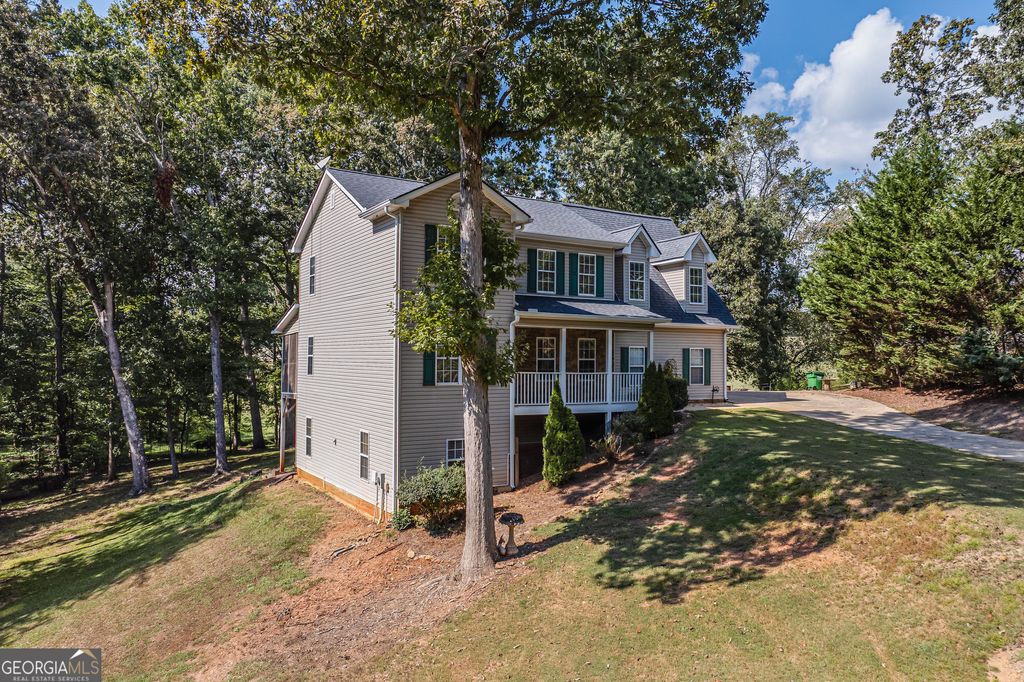 Photo of 6310 Green Mountain Lane, Clermont, GA 30527 (MLS # 10632774)