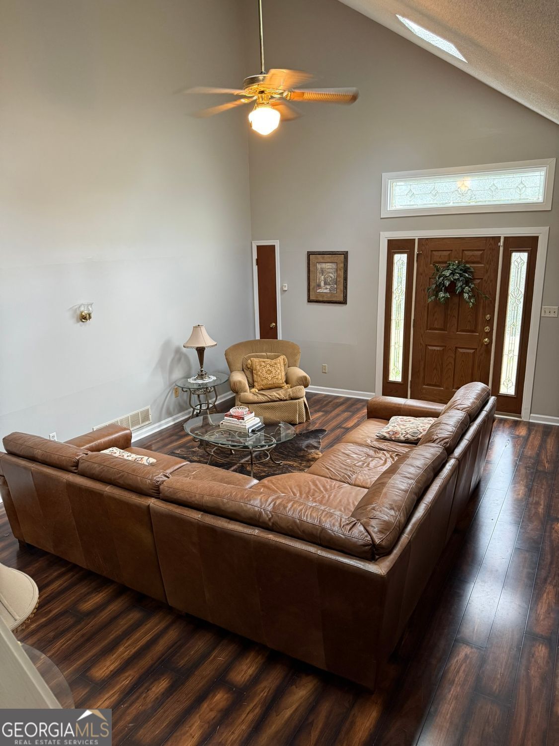193 Clydesdale LN SE