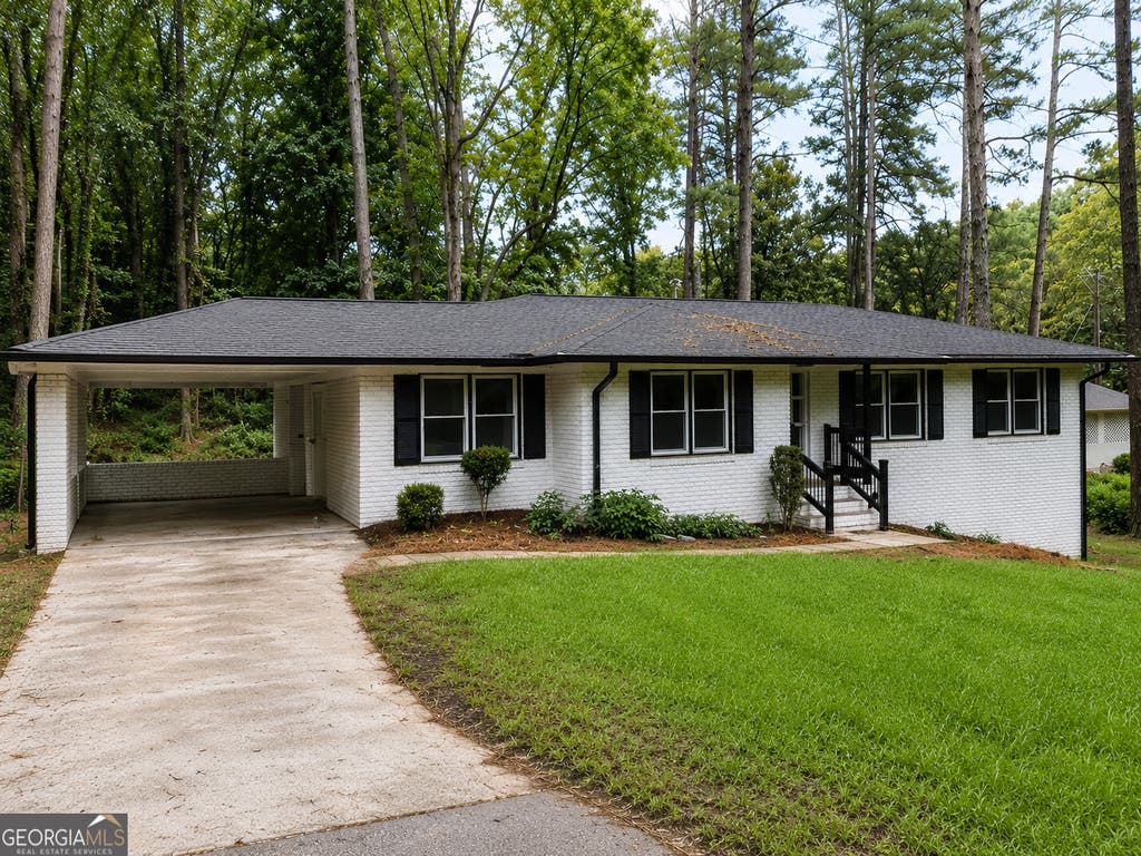 Photo of 481 Hammond Drive, Atlanta, GA 30328 (MLS # 10787261)