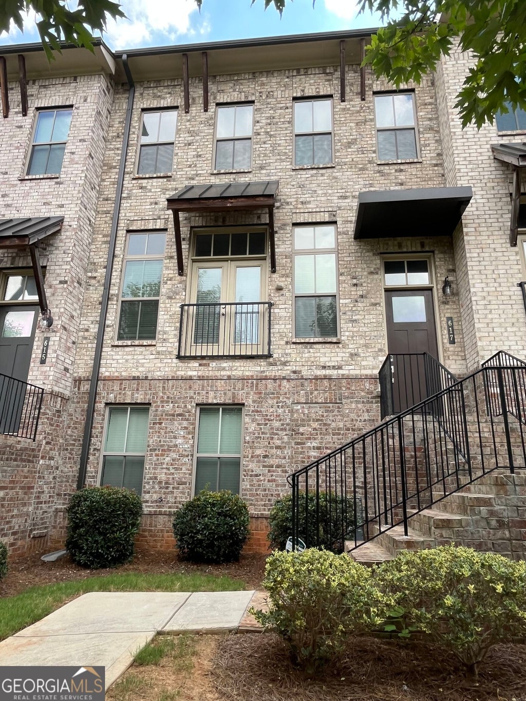 Photo of 617 Harrington Hills, Decatur, GA 30032 (MLS # 10835459)