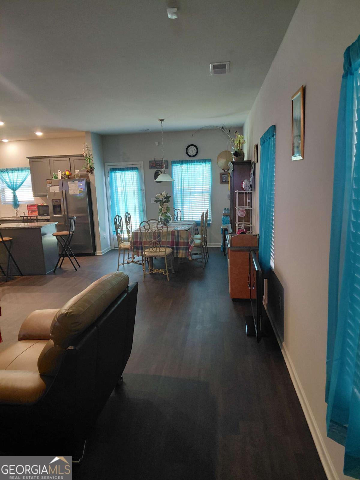 1945 Labonte PKWY 42