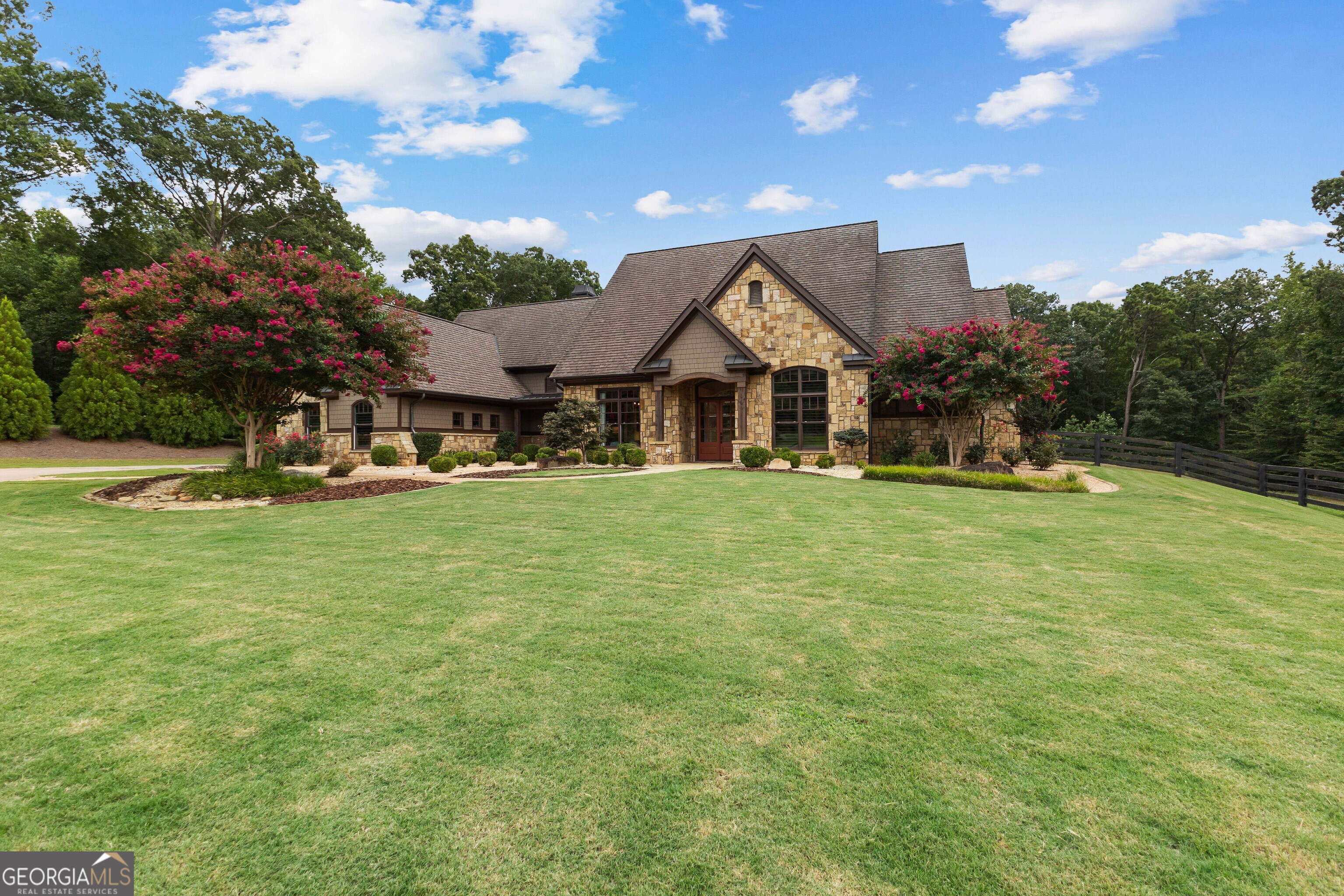 7245 Campground RD