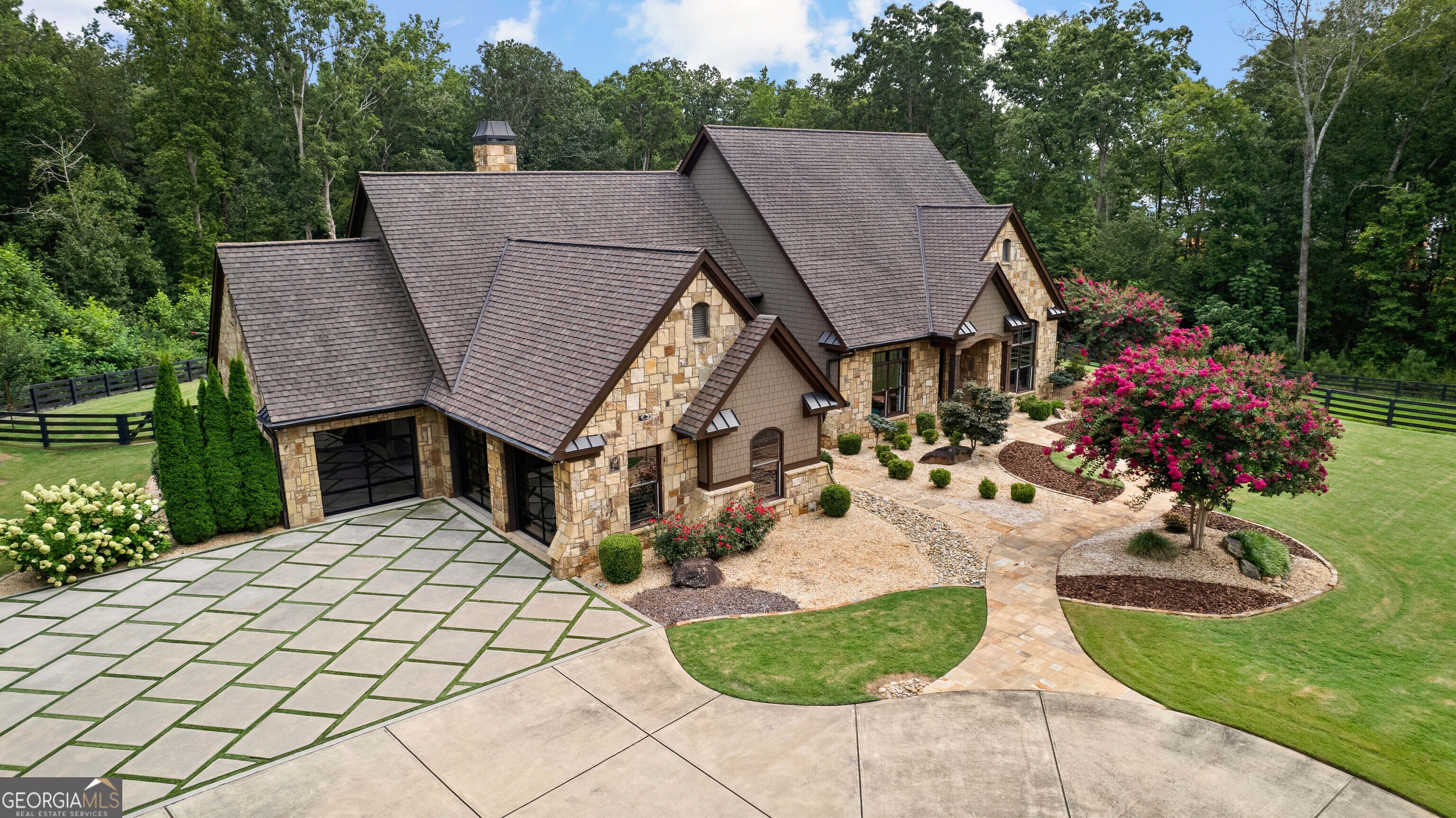 7245 Campground RD