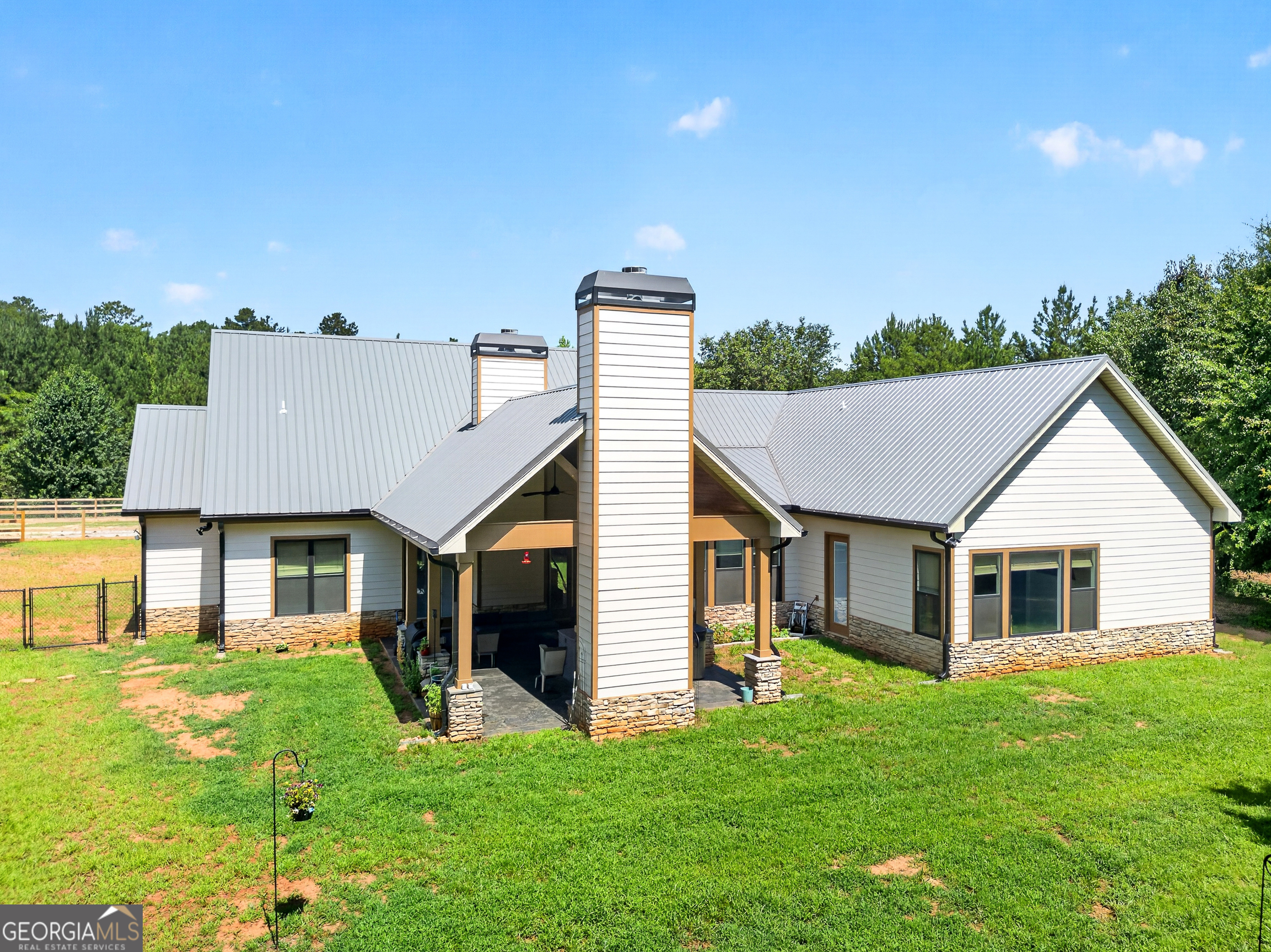 289 Maple DR