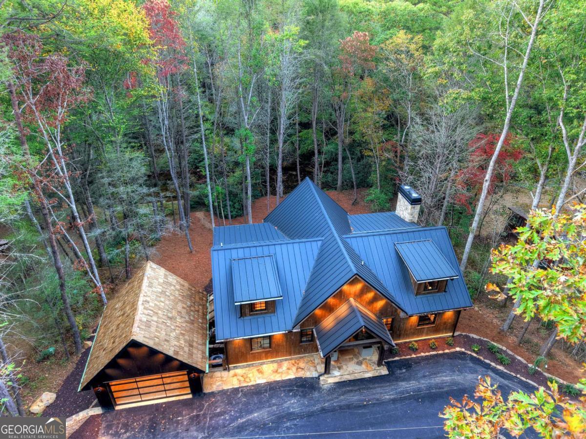 340 Hemlock TRL