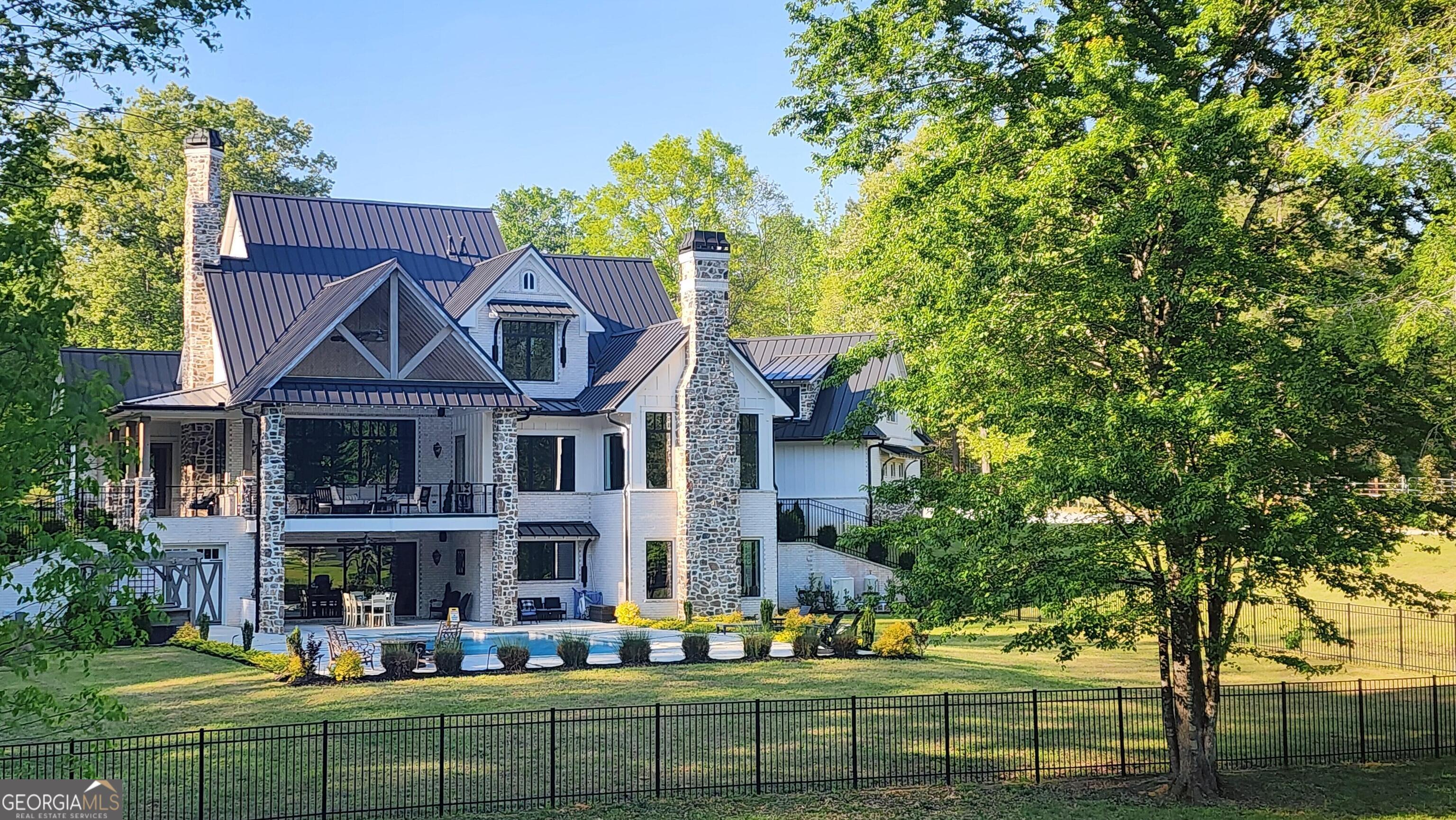 155 Green Meadow LN