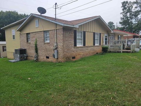 A home in Elberton