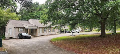 521 Adamson AVE Carrollton GA 30117