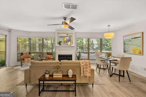 Photo of 209 14th Street NE #102, Atlanta, GA 30309 (MLS # 10784003)