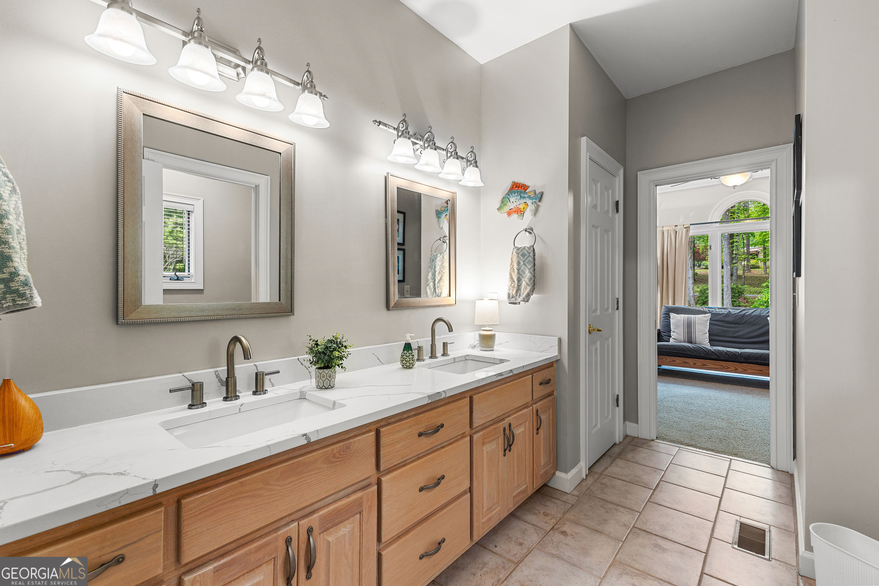 Fayetteville, Georgia 30214, United States, 4 Bedrooms Bedrooms, ,4 BathroomsBathrooms,Residential,Active,130369