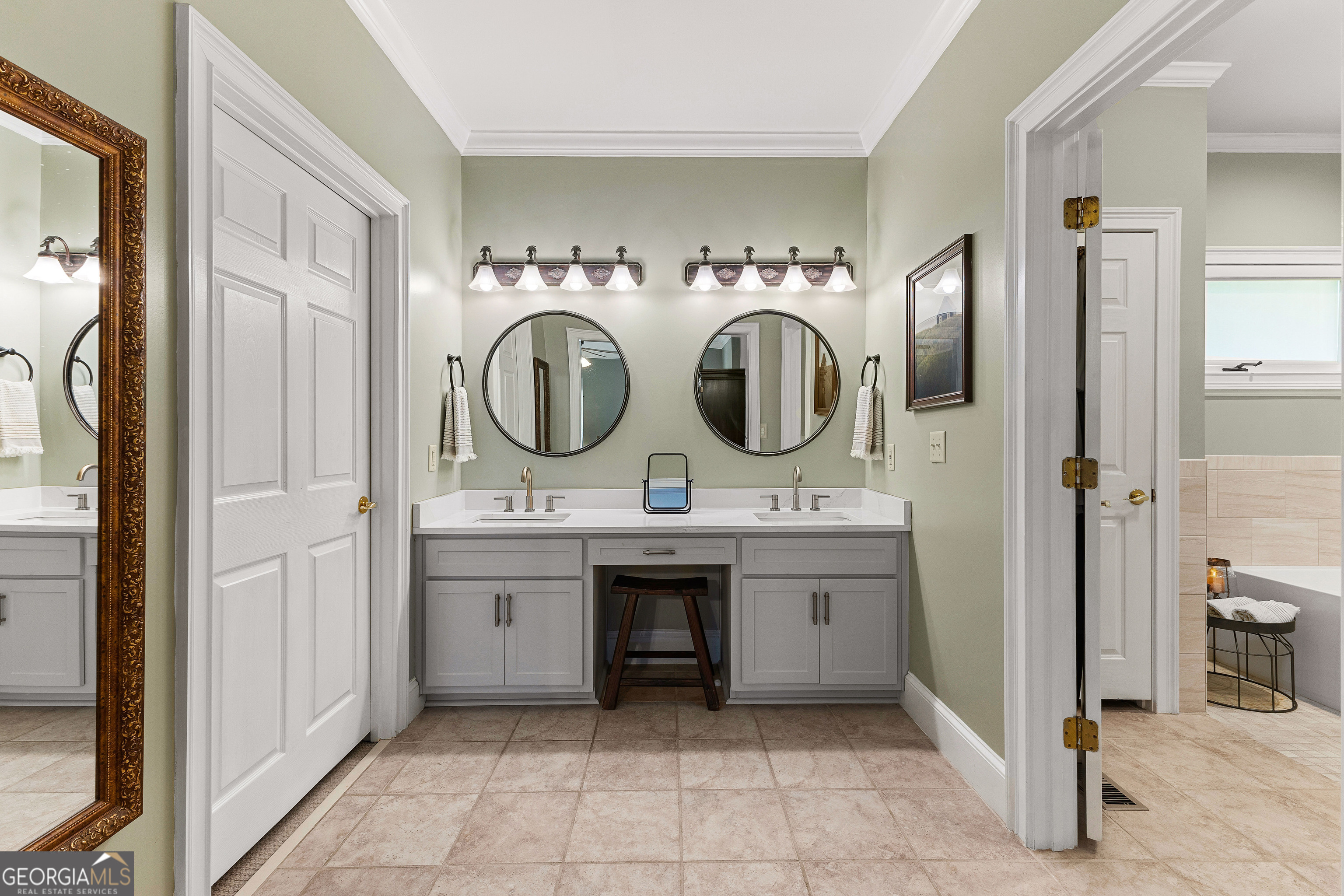 Fayetteville, Georgia 30214, United States, 4 Bedrooms Bedrooms, ,4 BathroomsBathrooms,Residential,Active,130369