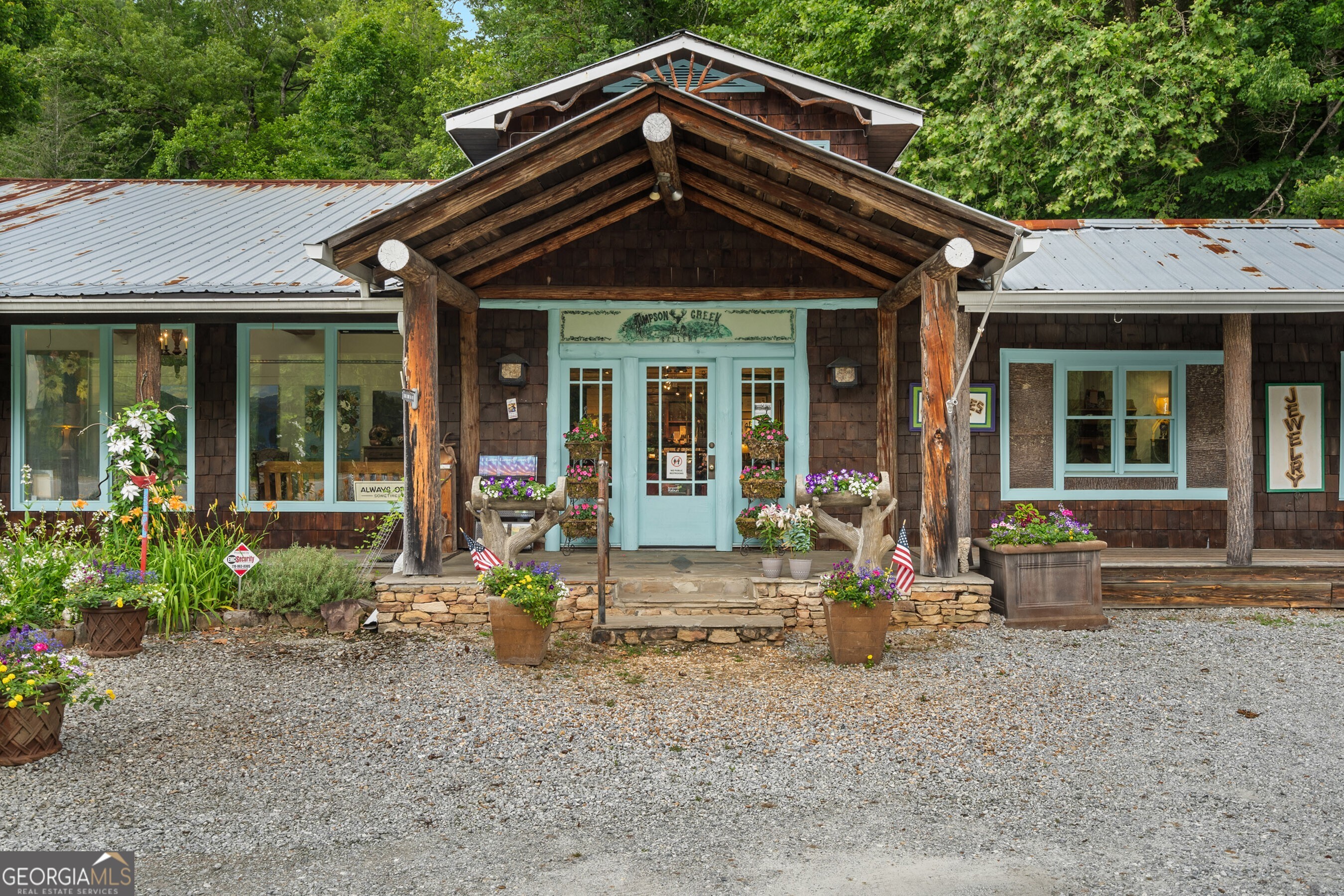7142 HWY 76W