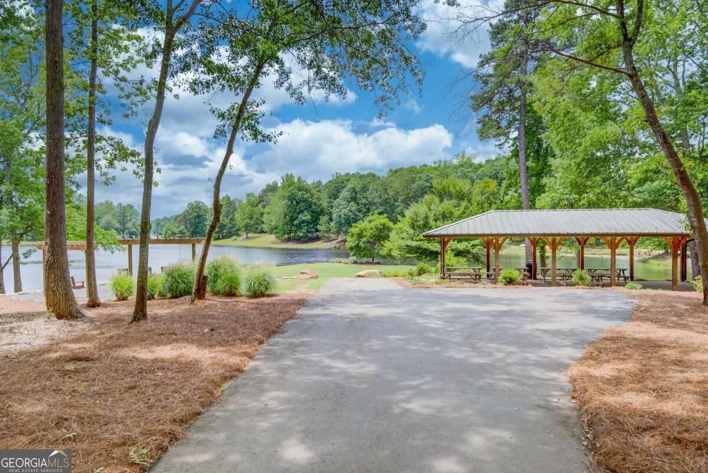 Photo of 464 Michigan Circle, Hoschton, GA 30548 (MLS # 10843277)