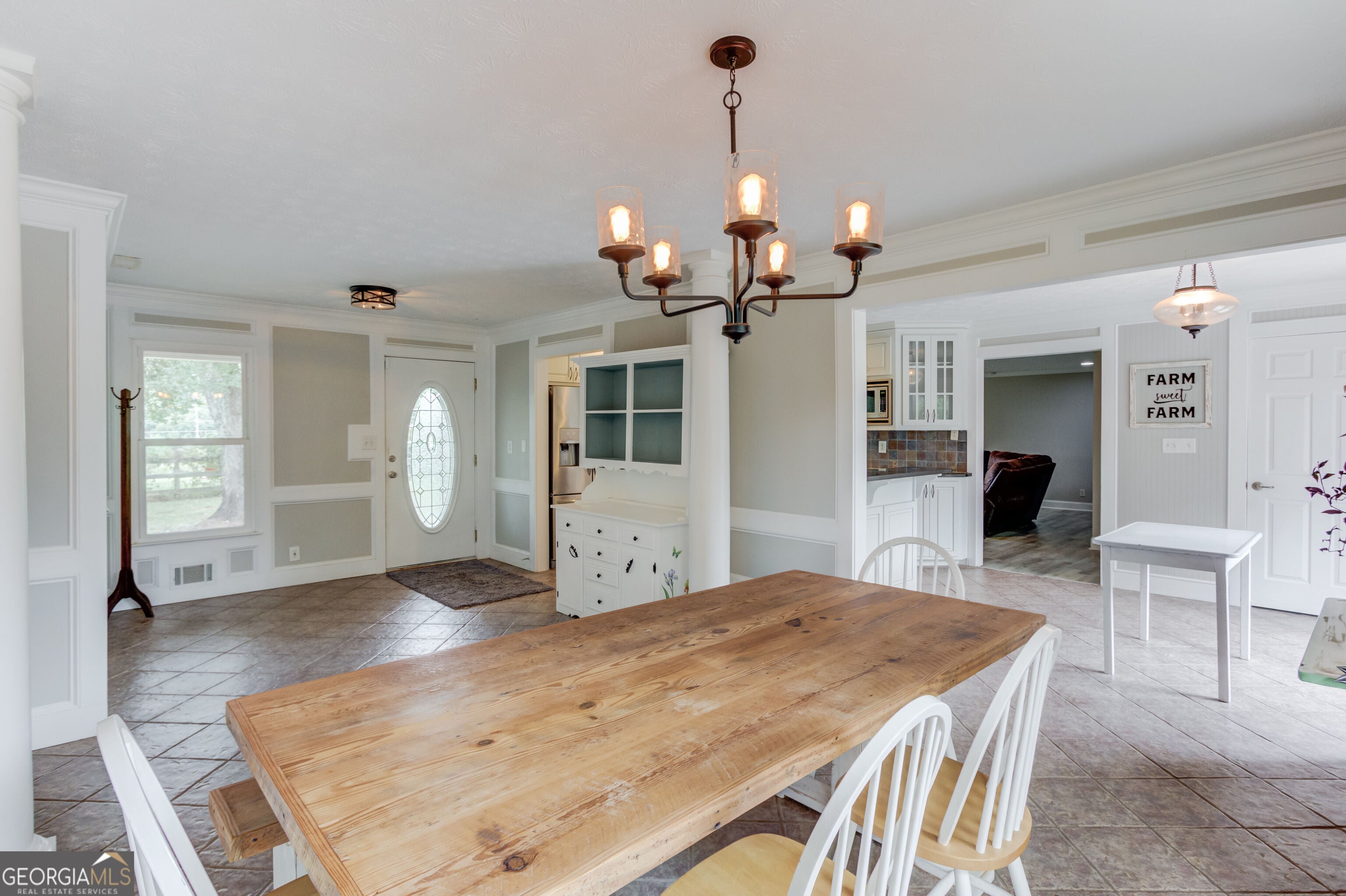 2085 Jones Phillips RD
