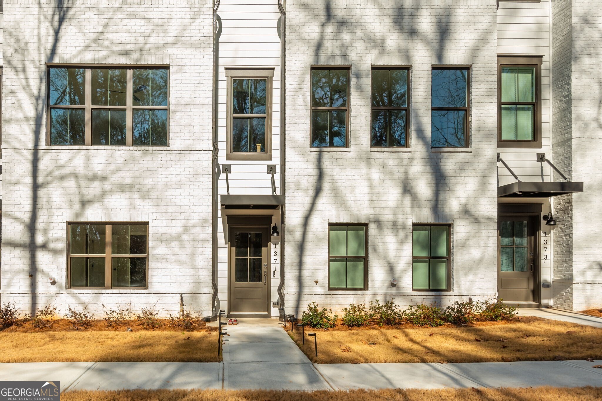 1371 Walking WAY
