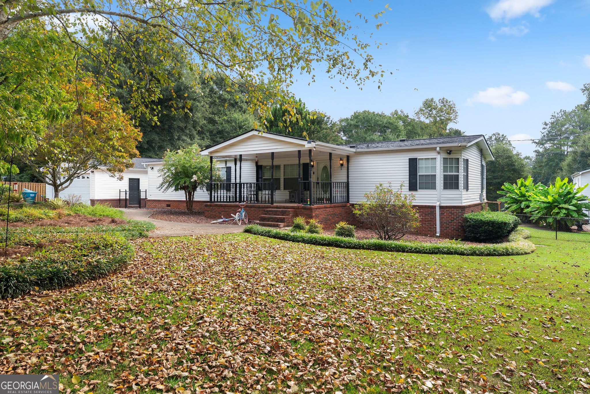 176 Woodpecker LN
