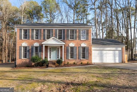 4635 Walden TRCE Peachtree Corners GA 30092