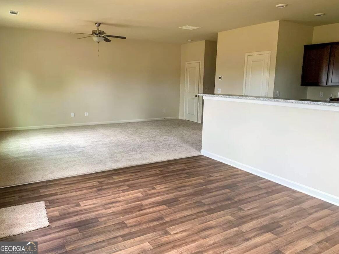 373 Darling LN