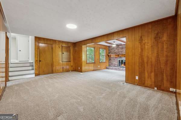 4616 Greensprings RD