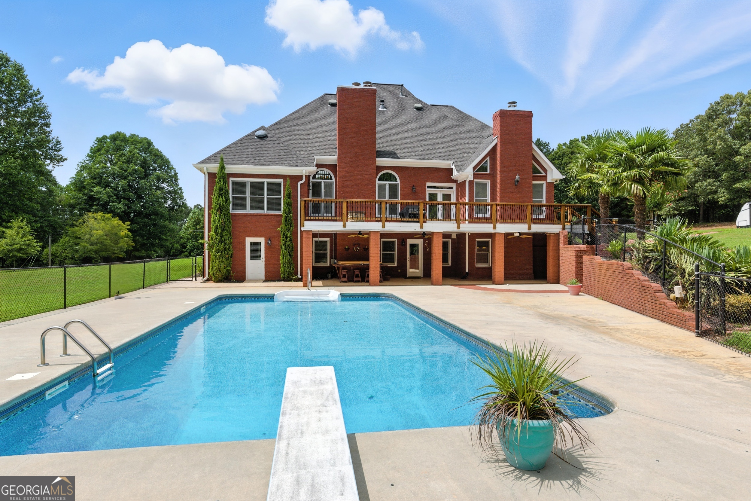 2351 Rabbit Farm CIR