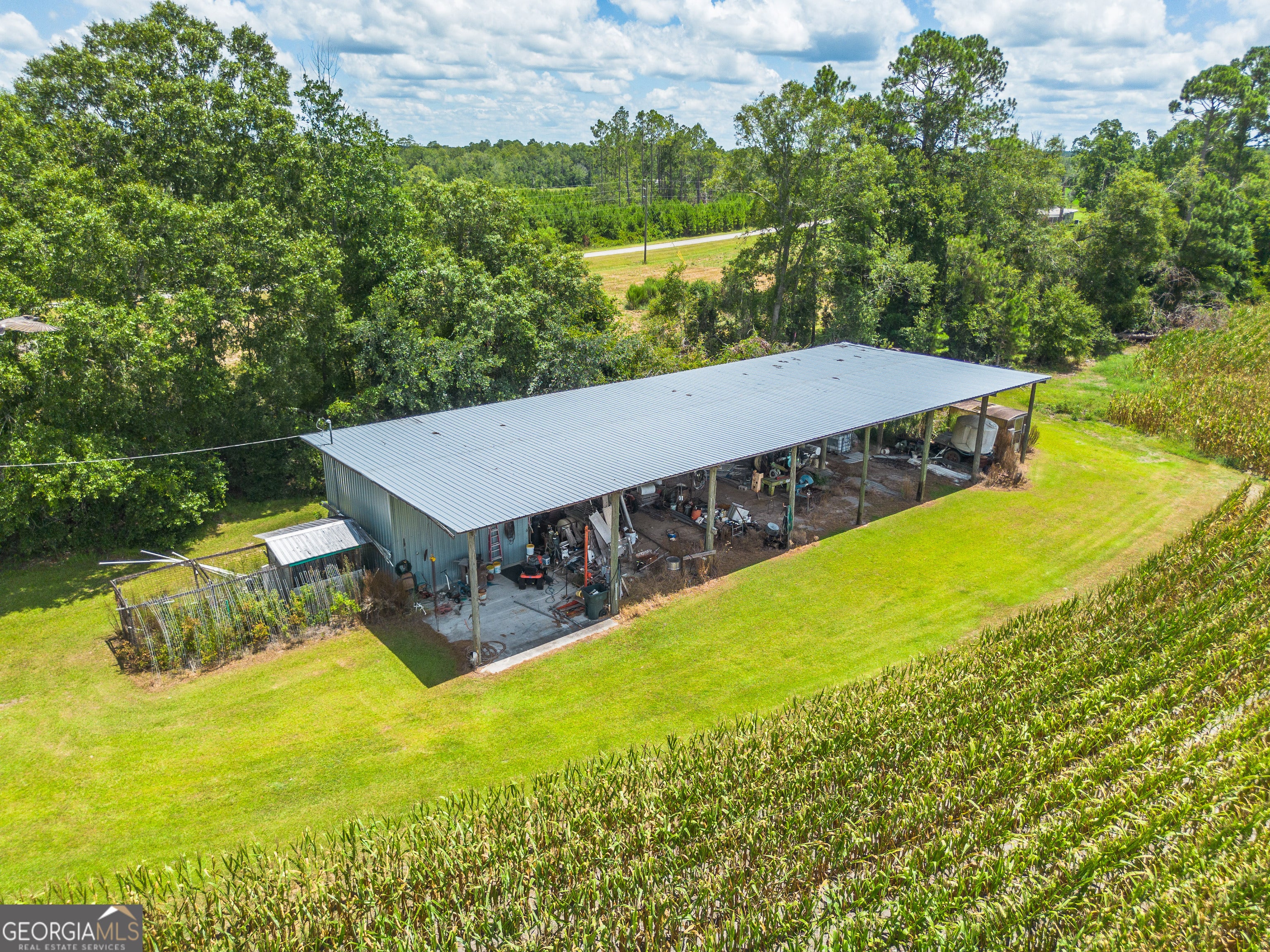 596 Teakwood RD