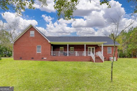 A home in Claxton