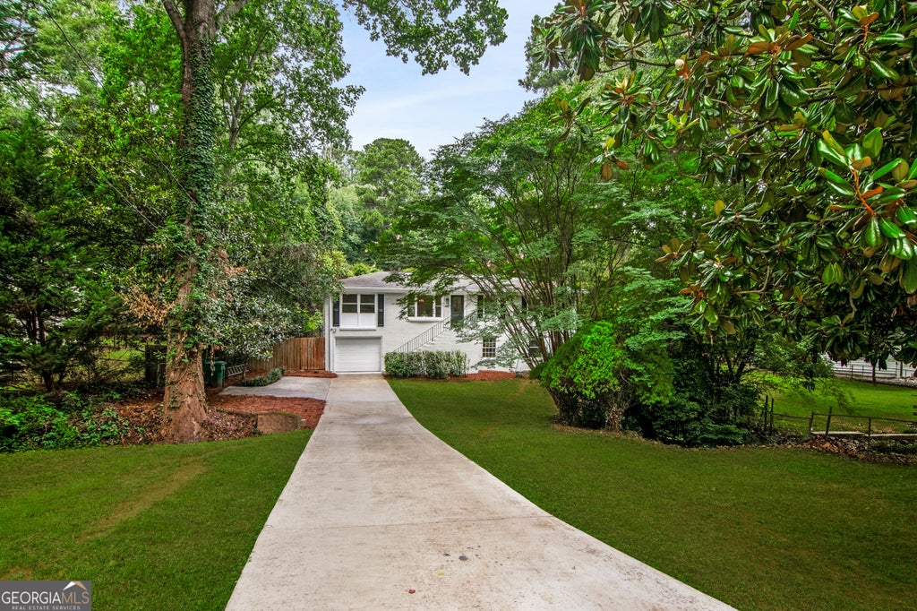 Photo of 3176 Ann Road SE, Smyrna, GA 30080 (MLS # 10805594)