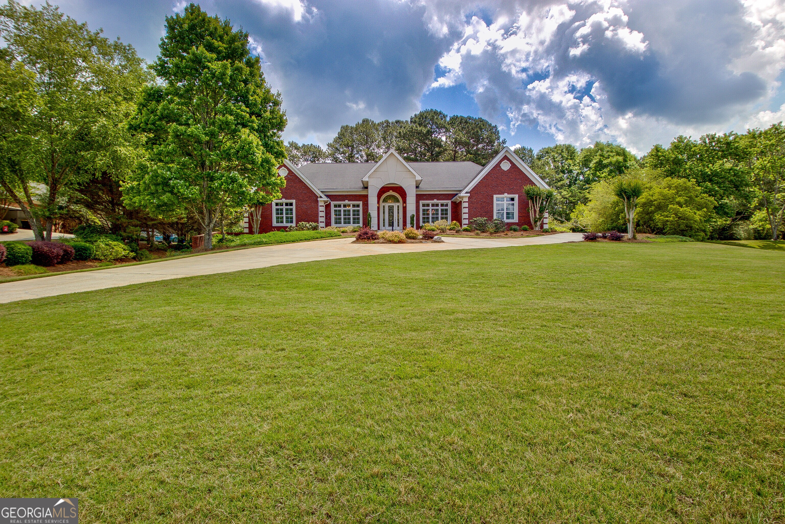 175 Mcelwaney WAY