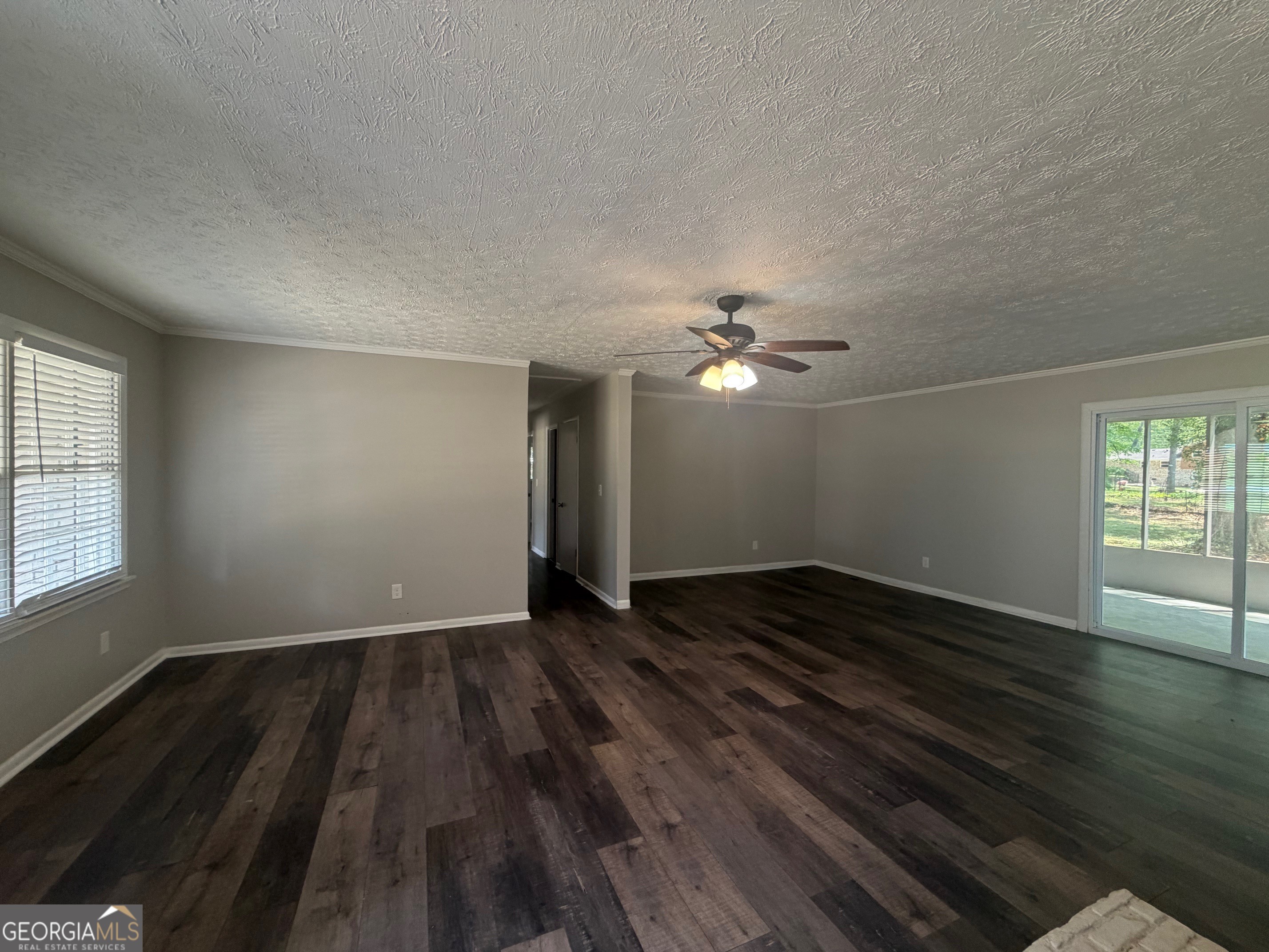 35 Chimney Ridge TRL