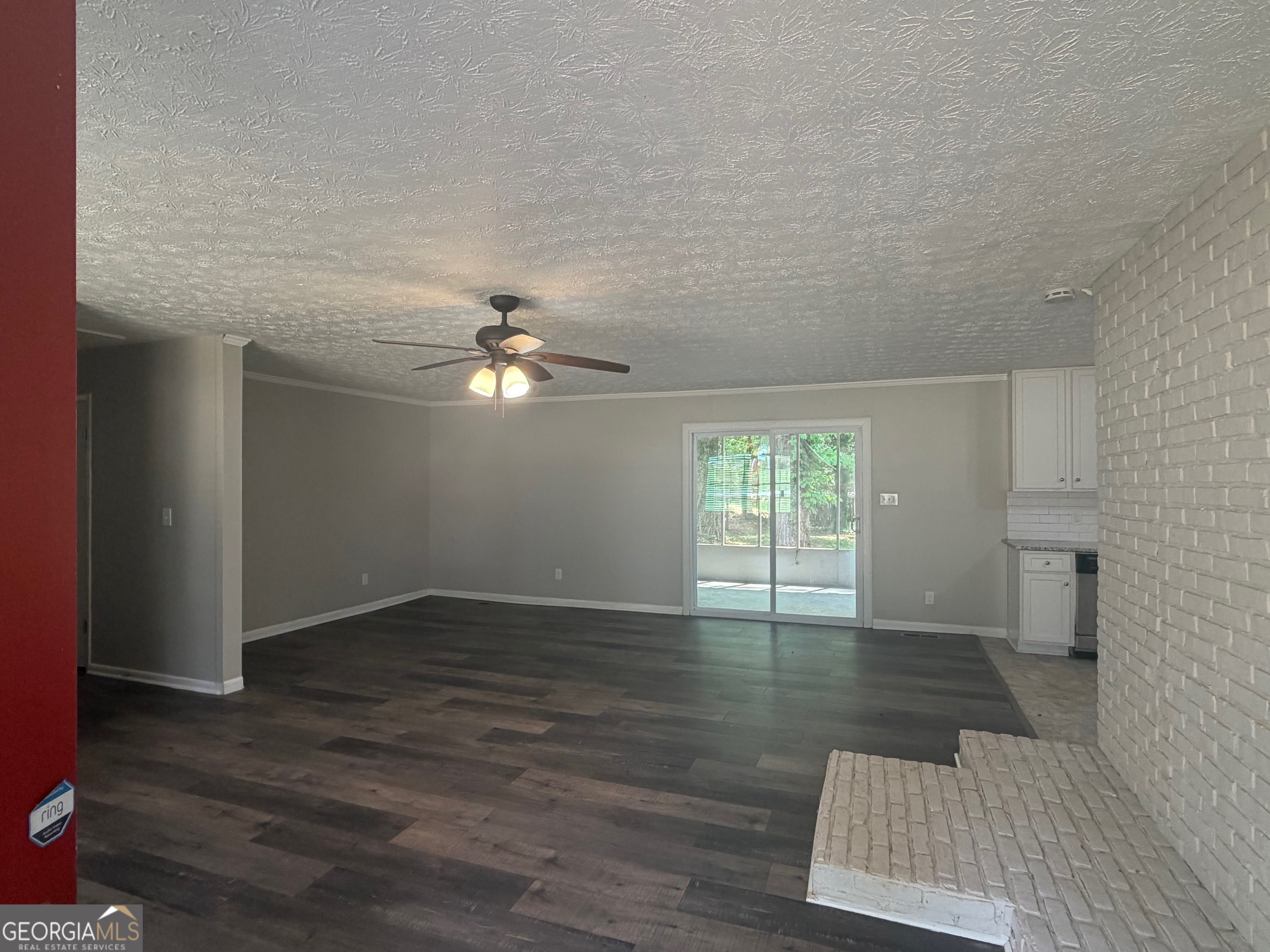 35 Chimney Ridge TRL