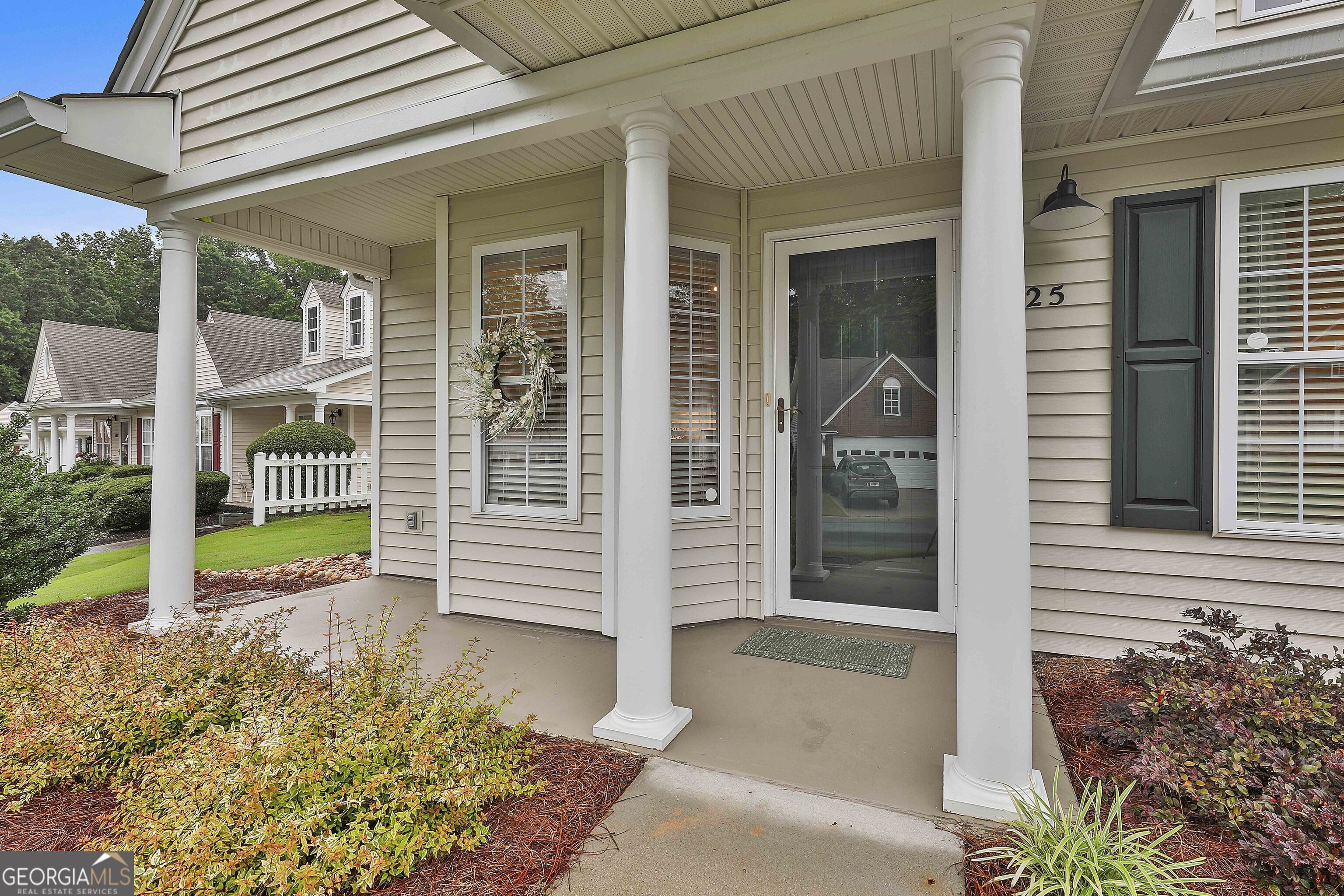 1025 Pinehurst DR