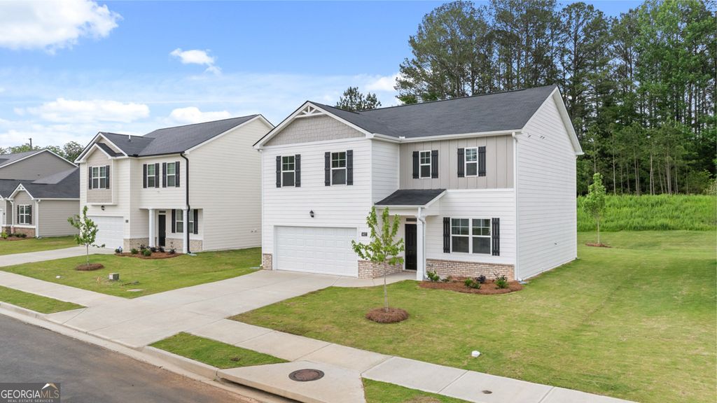 Photo of 93 White Spruce Way, Newnan, GA 30265 (MLS # 10705364)