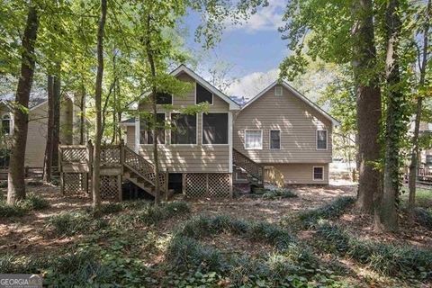 A home in Powder Springs