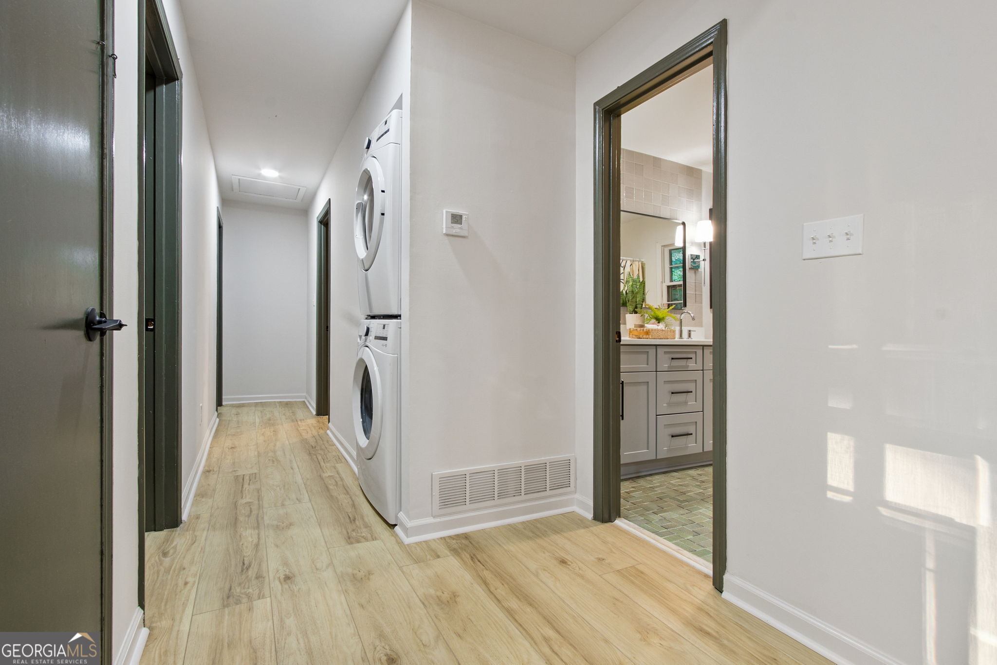 SANDY PLAINS ESTATES - Residential