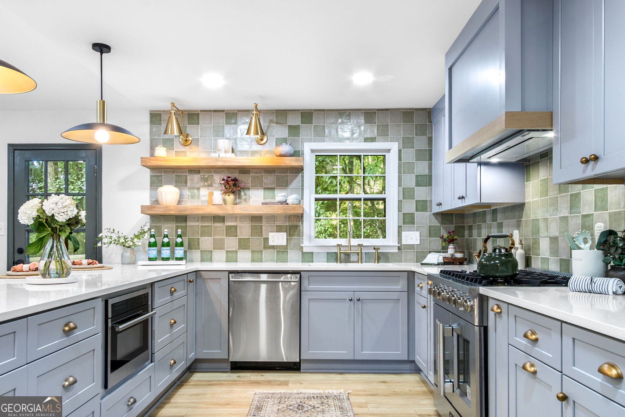 SANDY PLAINS ESTATES - Residential