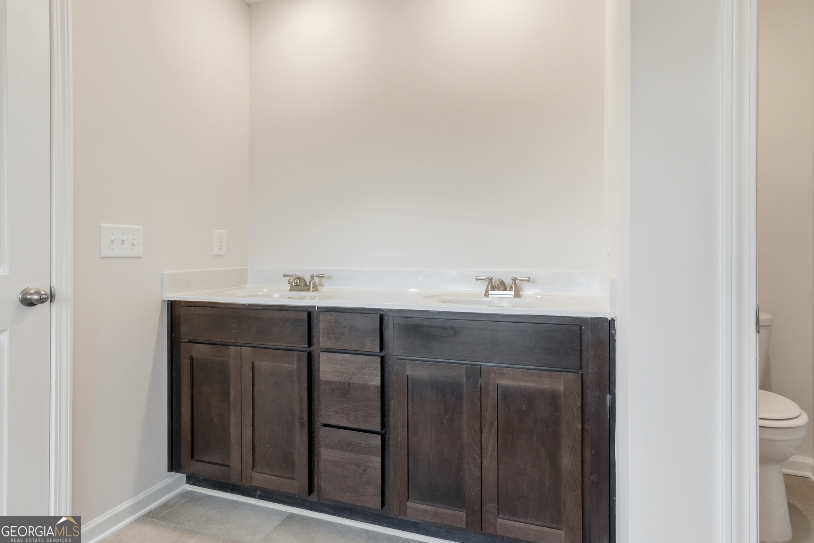 Castleberry Pointe - Residential