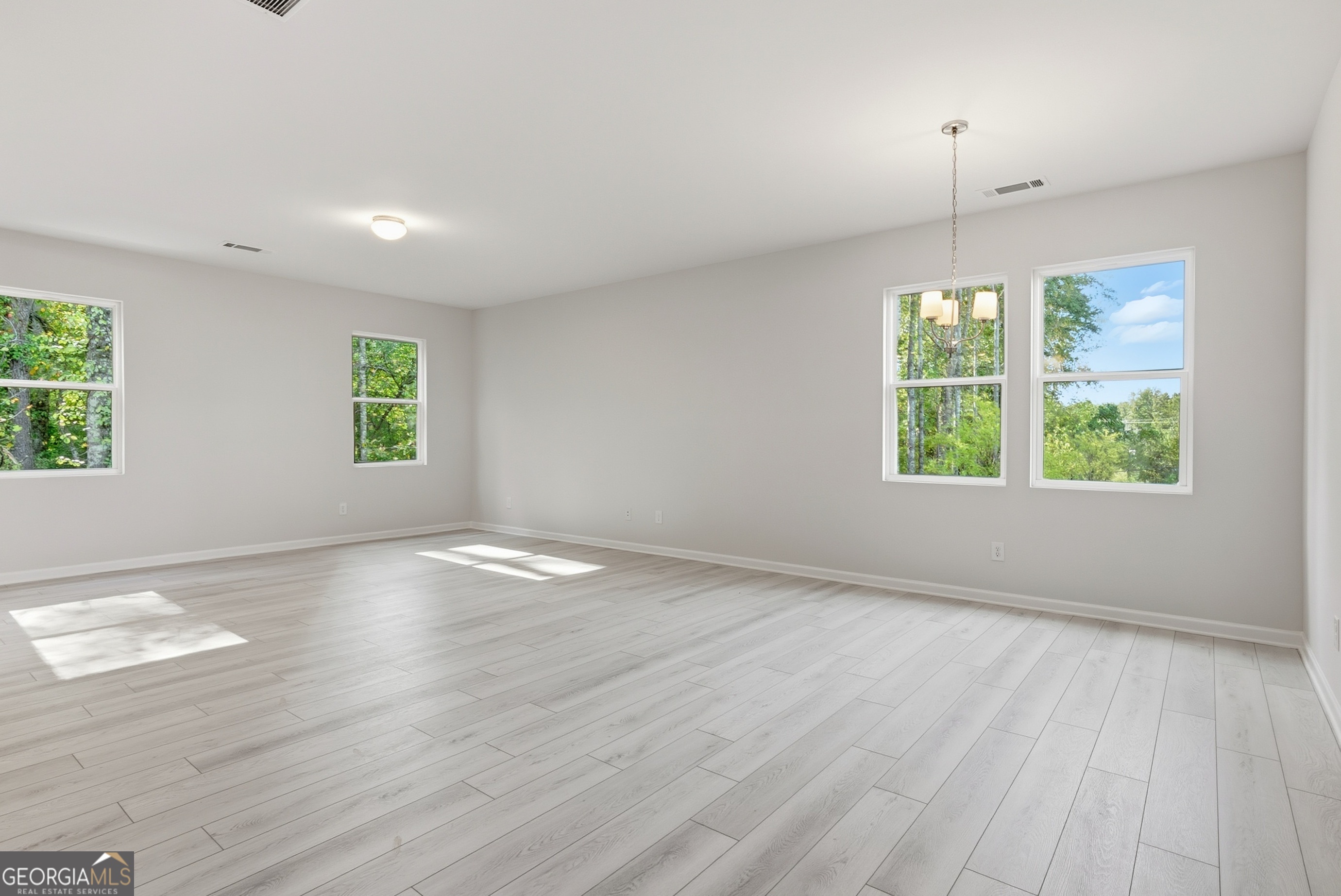 Castleberry Pointe - Residential