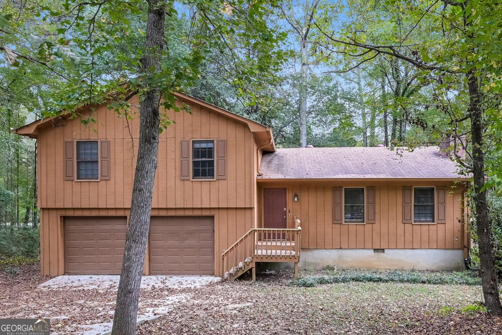 Photo of 1560 Cherry Hill Court SW, Conyers, GA 30094 (MLS # 10693293)