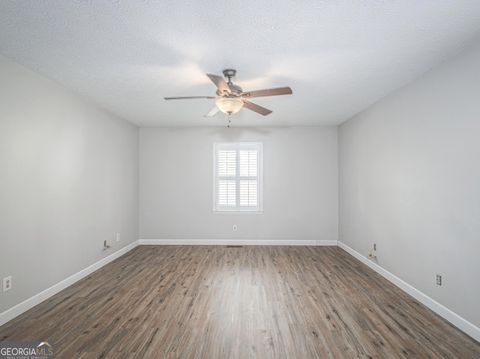A home in Newnan