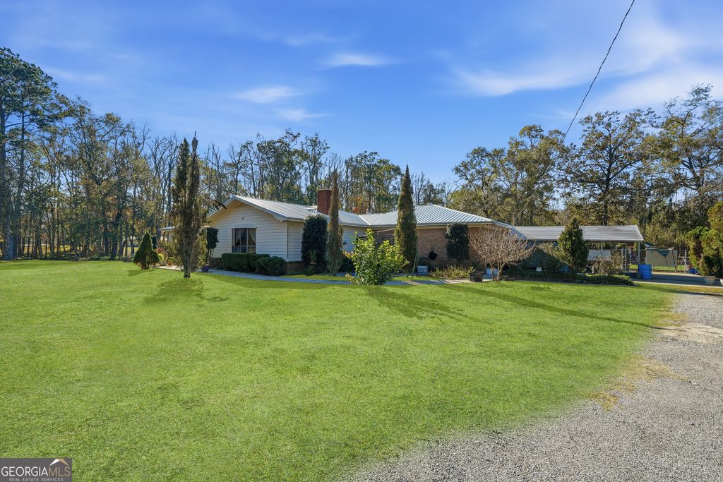 Photo of 863 N Macon Street, Ludowici, GA 31316 (MLS # 10657118)