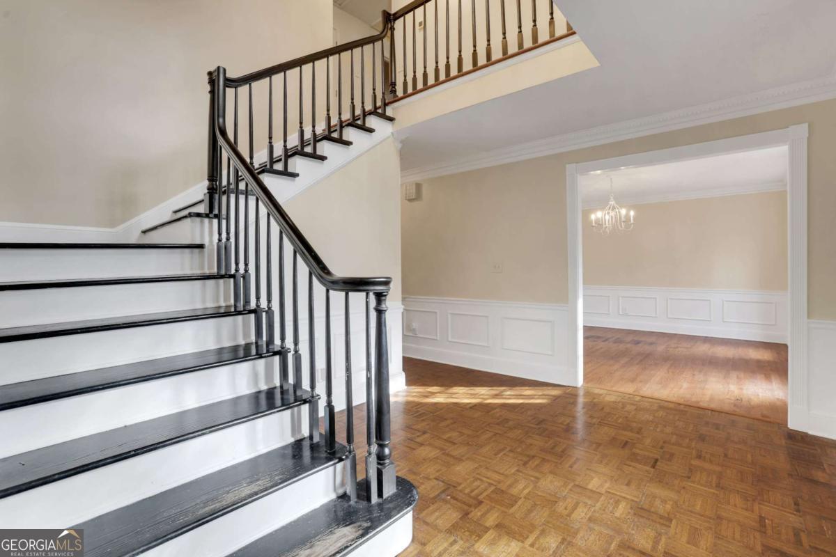 1514 Howell Highlands DR