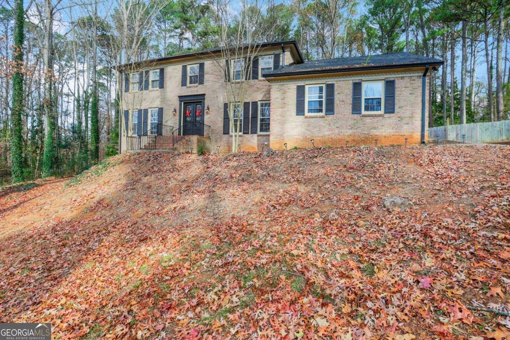 Photo of 1514 Howell Highlands Drive, Tucker, GA 30087 (MLS # 10660823)