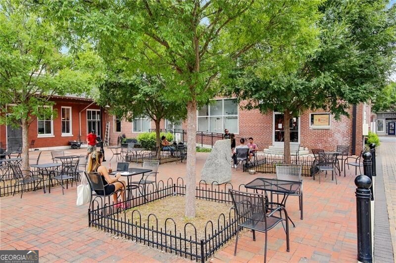 Lee's Crossing - Residential