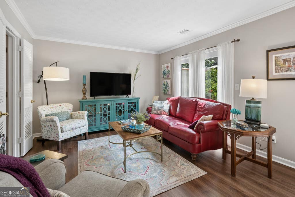 Photo of 218 Forkner Drive #B, Decatur, GA 30030 (MLS # 10806797)